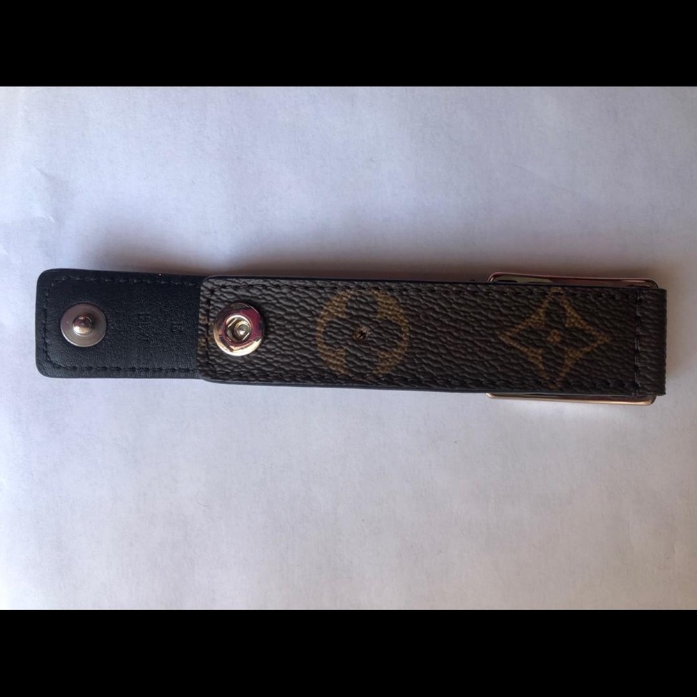 Louis Vuitton Logo bracelet (Unisex) - Picture 6 of 6